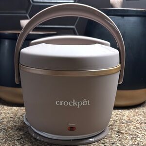 Crock-Pot Mini Slow Cooker in Blush. Brand new; never used. No packaging.